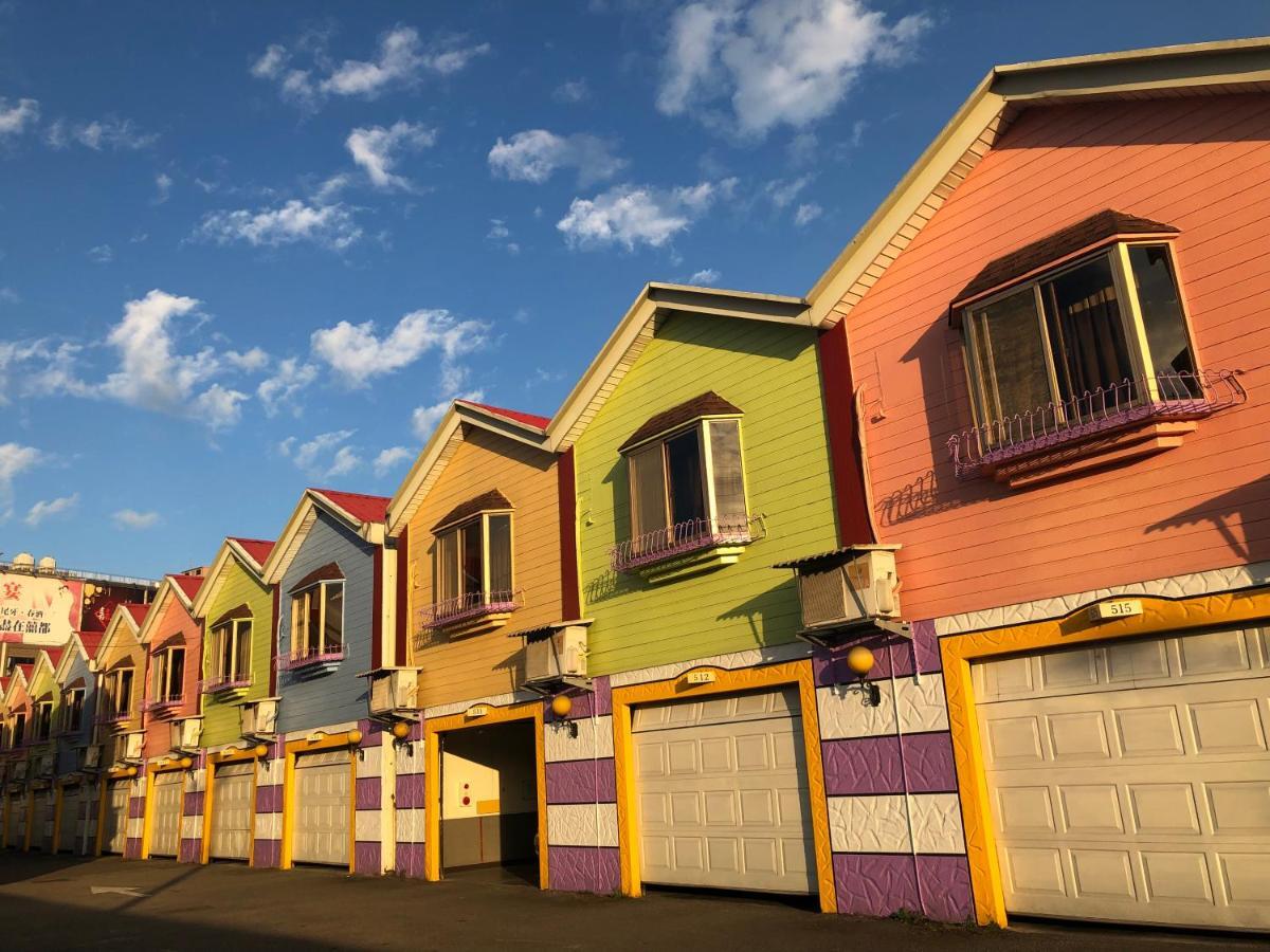 Sydney Motel Tucheng Bagian luar foto